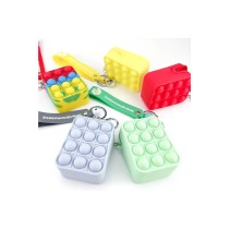 20210911103233-porta-monete-pop-it-antistress-push-pop-multicolor-5.jpg