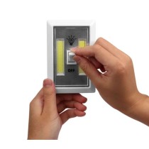 20230929093912-punto-luce-led-cob-armadio-notturna-con-interruttore.jpg