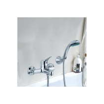 20200519100347-bagno-vasca-doccia-rubinetto.jpg