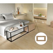 20230714113136-placca-interruttore-4-moduli-compatibile-matix-copripresa-legno-chiaro-bamboo-appartamento-casa-salone-ufficio-mo