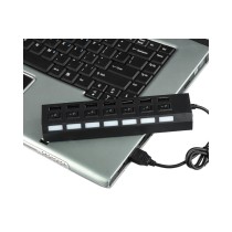 20220124113857-stazione-ricarica-usb-2.0-7-porte-pc-smart-alta-velocita.jpg